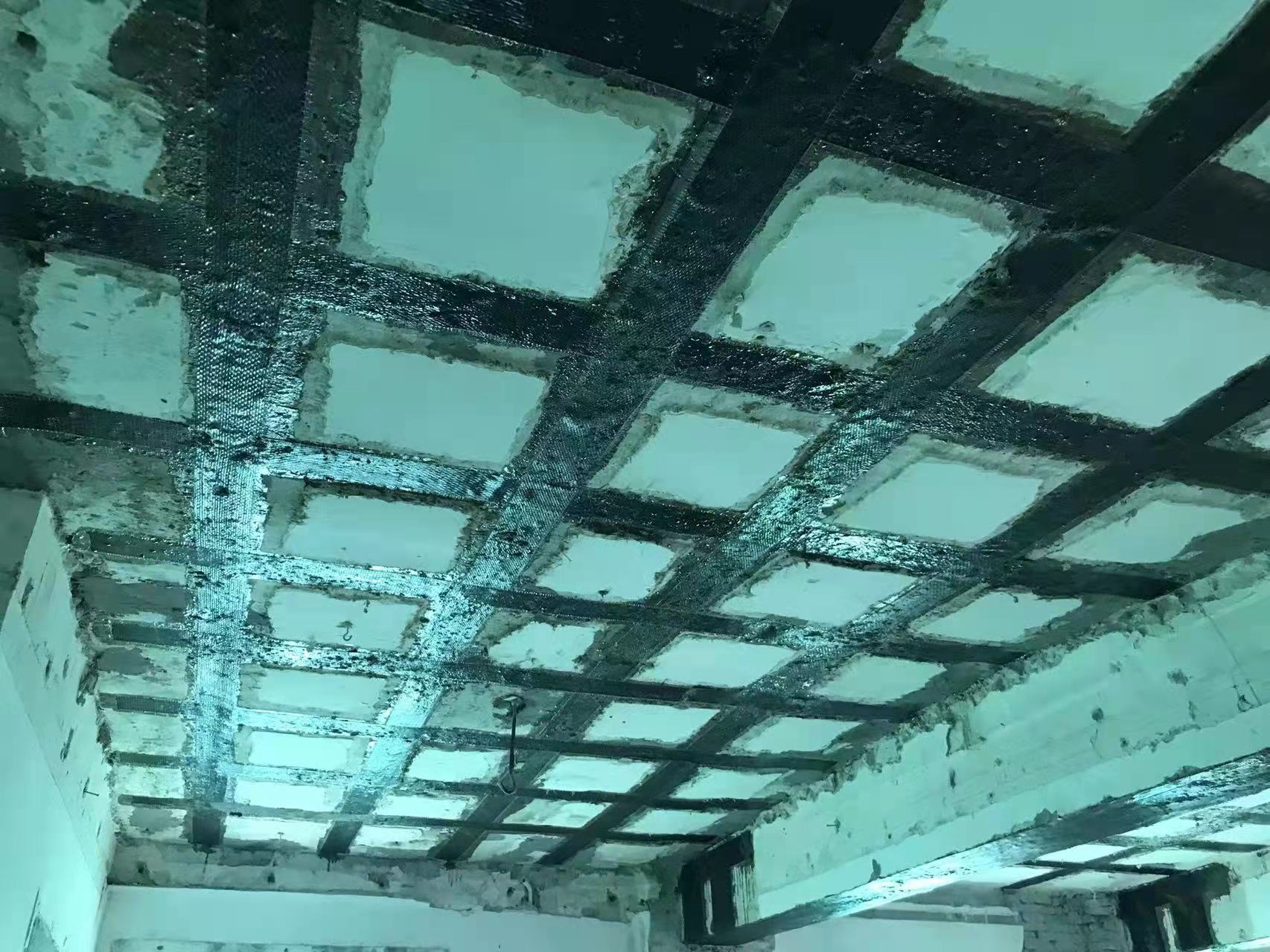 涪城粘碳纤维布施工工艺